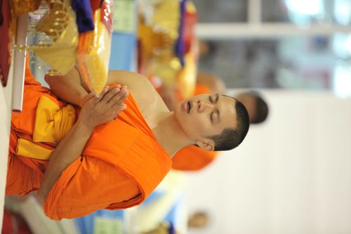 ภาพ No.642:คณะพระสังฆาธิการ