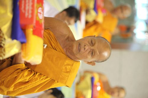 ภาพ No.648:คณะพระสังฆาธิการ