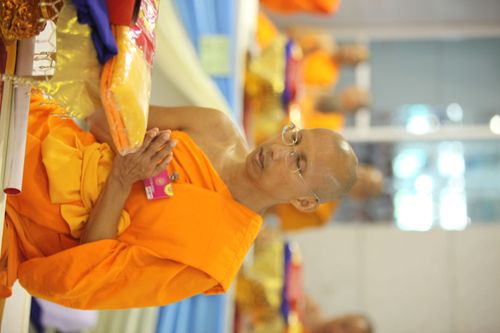 ภาพ No.660:คณะพระสังฆาธิการ