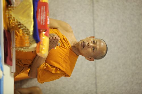 ภาพ No.669:คณะพระสังฆาธิการ