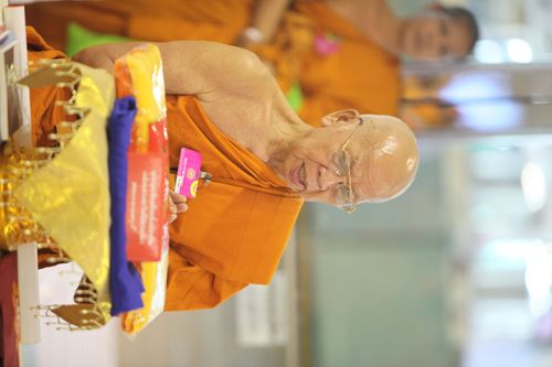 ภาพ No.673:คณะพระสังฆาธิการ