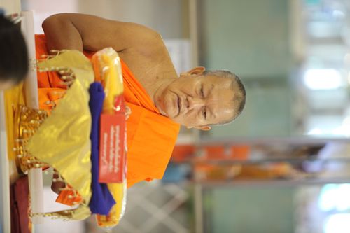 ภาพ No.680:คณะพระสังฆาธิการ