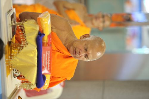 ภาพ No.679:คณะพระสังฆาธิการ