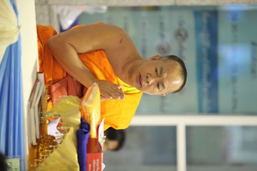 ภาพ No.678:คณะพระสังฆาธิการ