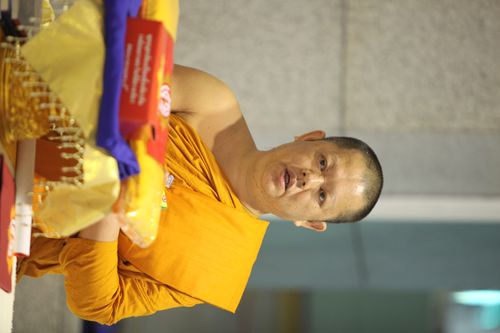 ภาพ No.685:คณะพระสังฆาธิการ