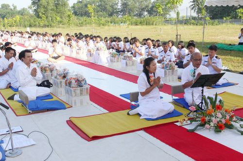 ภาพ No.3649:พิธีถวายสังฆทานแด่คณะสงฆ์ 286 วัด ใน 4 จังหวัดภาคใต้ ครั้งที่ 82