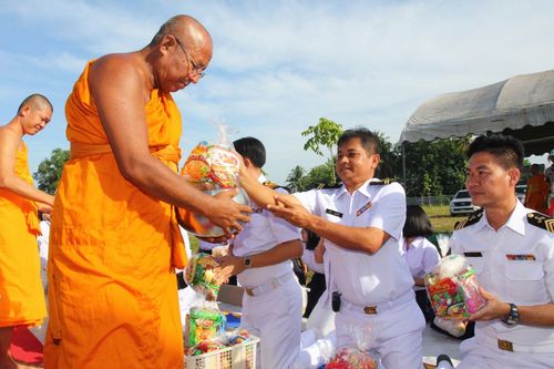 ภาพ No.3674:พิธีถวายสังฆทานแด่คณะสงฆ์ 286 วัด ใน 4 จังหวัดภาคใต้ ครั้งที่ 82