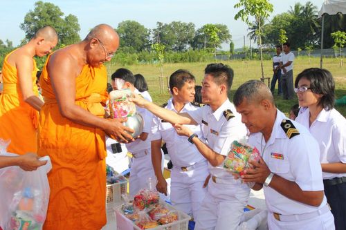 ภาพ No.3654:พิธีถวายสังฆทานแด่คณะสงฆ์ 286 วัด ใน 4 จังหวัดภาคใต้ ครั้งที่ 82