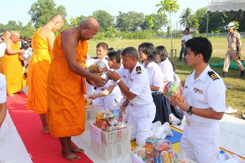 ภาพ No.3655:พิธีถวายสังฆทานแด่คณะสงฆ์ 286 วัด ใน 4 จังหวัดภาคใต้ ครั้งที่ 82