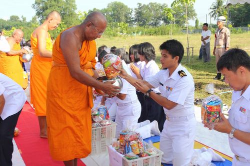 ภาพ No.3656:พิธีถวายสังฆทานแด่คณะสงฆ์ 286 วัด ใน 4 จังหวัดภาคใต้ ครั้งที่ 82