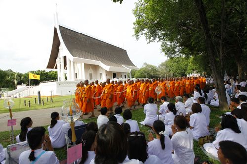 ภาพ No.446:ขบวนอัญเชิญอัฐิธาตุคุณยายฯ