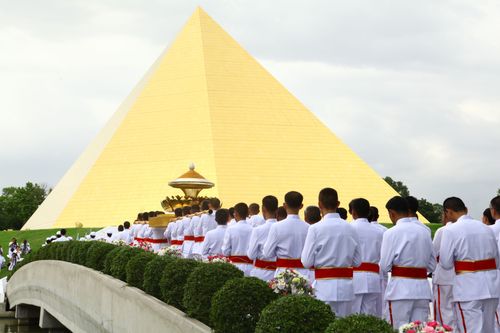 ภาพ No.445:ขบวนอัญเชิญอัฐิธาตุคุณยายฯ