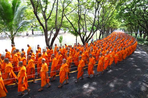 ภาพ No.465:ขบวนอัญเชิญอัฐิธาตุคุณยายฯ