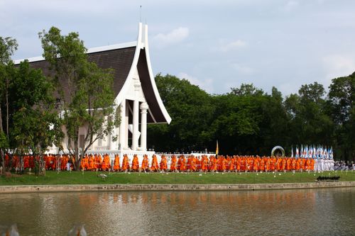 ภาพ No.472:ขบวนอัญเชิญอัฐิธาตุคุณยายฯ