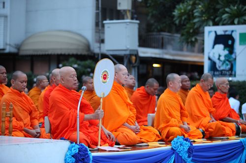 ภาพ No.2262:ตักบาตร Terminal21 อโศก-มนตรี