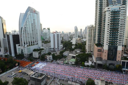 ภาพ No.2269:ตักบาตร Terminal21 อโศก-มนตรี