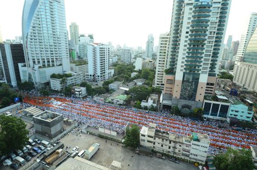 ภาพ No.2270:ตักบาตร Terminal21 อโศก-มนตรี