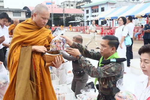 ภาพ No.3685:พิธีถวายสังฆทานแด่คณะสงฆ์ 286 วัด ใน 4 จังหวัดภาคใต้ ครั้งที่ 84