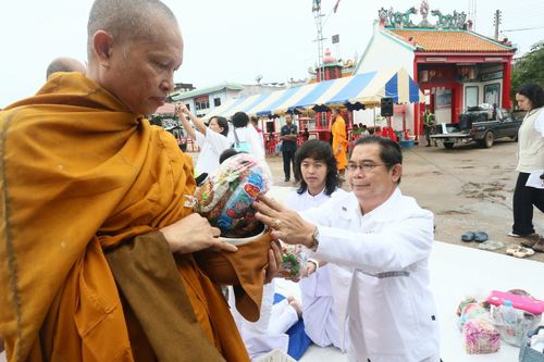 ภาพ No.3688:พิธีถวายสังฆทานแด่คณะสงฆ์ 286 วัด ใน 4 จังหวัดภาคใต้ ครั้งที่ 84