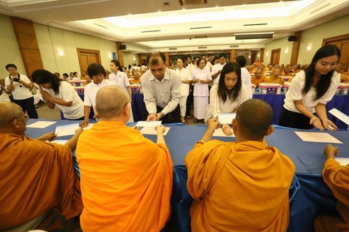 ภาพ No.3691:พิธีถวายสังฆทานแด่คณะสงฆ์ 286 วัด ใน 4 จังหวัดภาคใต้ ครั้งที่ 84