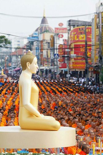 ภาพ No.4416:ตักบาตรนครราชสีมา พระ 22,600 รูป