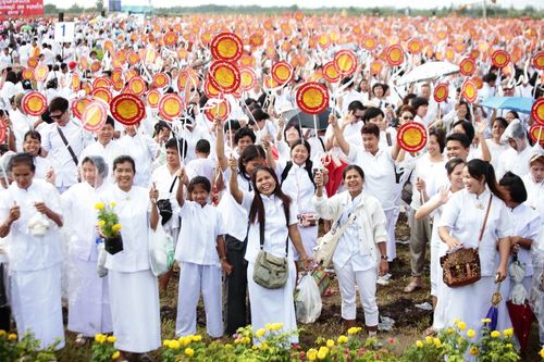 ภาพ No.4584:พิธีปลูกต้นกล้าดอกดาวรวยบรมจักรพรรดิ์ 10 ตุลาคม