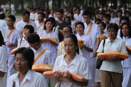 ภาพ No.4608:พิธีบรรพชาธรรมทายาทภาคฤดูฝนรุ่นที่ 1 และยุวชนรอบวัดรุ่นที่ 4