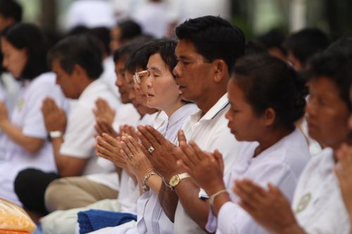 ภาพ No.4616:พิธีบรรพชาธรรมทายาทภาคฤดูฝนรุ่นที่ 1 และยุวชนรอบวัดรุ่นที่ 4