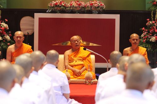 ภาพ No.4628:พิธีบรรพชาธรรมทายาทภาคฤดูฝนรุ่นที่ 1 และยุวชนรอบวัดรุ่นที่ 4