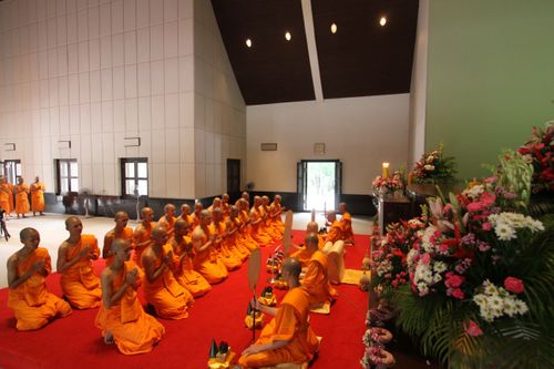 ภาพ No.4632:พิธีบรรพชาธรรมทายาทภาคฤดูฝนรุ่นที่ 1 และยุวชนรอบวัดรุ่นที่ 4
