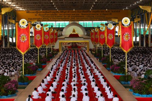 ภาพ No.4692:มหากฐินสามัคคี 2555 ณ วัดพระธรรมกาย