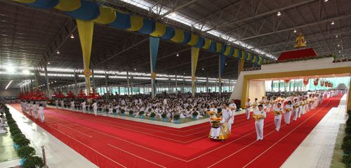 ภาพ No.4694:มหากฐินสามัคคี 2555 ณ วัดพระธรรมกาย