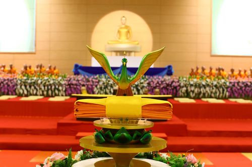 ภาพ No.4721:มหากฐินสามัคคี 2555 ณ วัดพระธรรมกาย