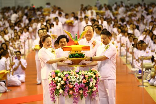 ภาพ No.4728:มหากฐินสามัคคี 2555 ณ วัดพระธรรมกาย