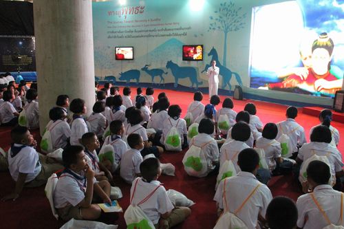 ภาพ No.4960:ประมวลภาพวันรวมพลัง เด็กดี V-Star ครั้งที่ 7