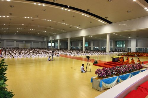 ภาพ No.5318:พิธีทำบุญอายุวัฒนมงคล 6 รอบ 72 ปี พระภาวนาวิริยคุณ (เผด็จ ทตฺตชีโว)