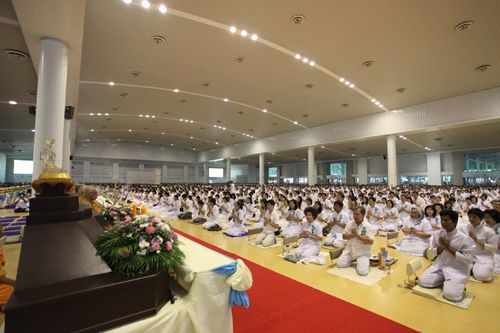 ภาพ No.5338:พิธีทำบุญอายุวัฒนมงคล 6 รอบ 72 ปี พระภาวนาวิริยคุณ (เผด็จ ทตฺตชีโว)