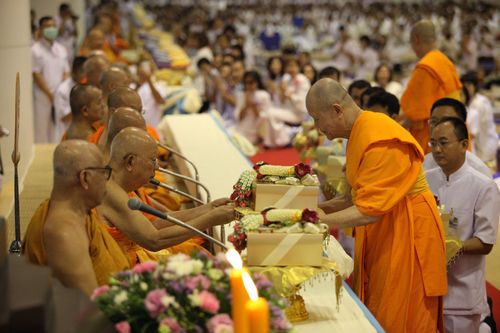 ภาพ No.5346:พิธีทำบุญอายุวัฒนมงคล 6 รอบ 72 ปี พระภาวนาวิริยคุณ (เผด็จ ทตฺตชีโว)