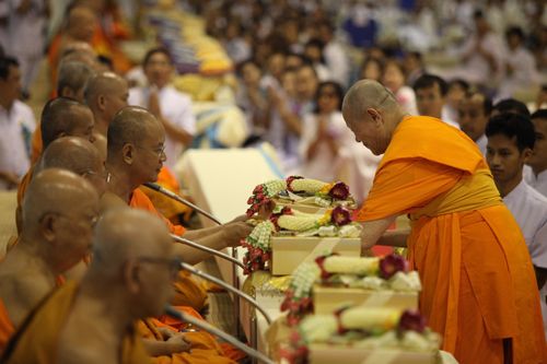 ภาพ No.5352:พิธีทำบุญอายุวัฒนมงคล 6 รอบ 72 ปี พระภาวนาวิริยคุณ (เผด็จ ทตฺตชีโว)