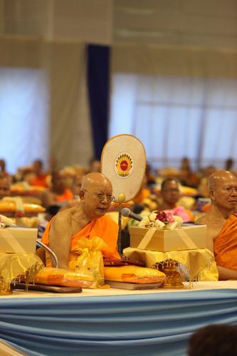 ภาพ No.5373:พิธีทำบุญอายุวัฒนมงคล 6 รอบ 72 ปี พระภาวนาวิริยคุณ (เผด็จ ทตฺตชีโว)