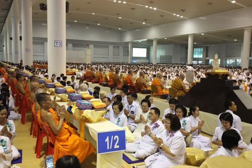 ภาพ No.5376:พิธีทำบุญอายุวัฒนมงคล 6 รอบ 72 ปี พระภาวนาวิริยคุณ (เผด็จ ทตฺตชีโว)