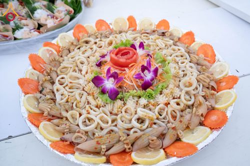 ภาพ No.295598:วันที่ 16 มกราคม พ.ศ. 2569 พิธีถวายภัตตาหารเป็นสังฆทาน แด่พระธรรมยาตรา ณ วัดโบสถ์บน ต.บางคูเวียง จ.นนทบุรี อนุสรณ์สถานลำดับที่ 4 สถานที่เกิดด้วยกายธรรม ในโครงการธรรมยาตรา กตัญญูบูชา มหาปูชนียาจารย์ พระมงคลเทพมุนี(สด จนฺทสโร) พระผู้ปราบมาร อนุสรณ์สถาน 7 แ