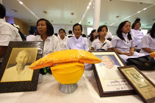 ภาพ No.1834:ก่อนบรรพชา