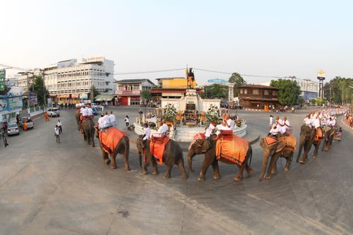 ภาพ No.1905:ก่อนบรรพชา