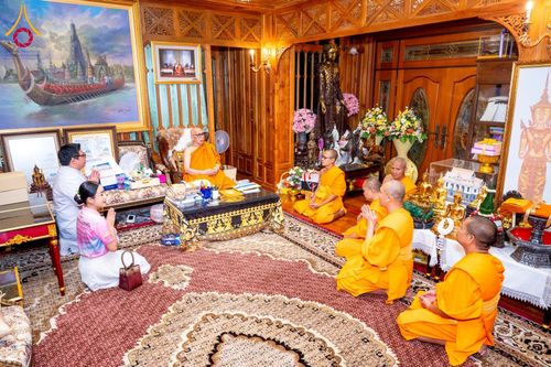 ภาพ No.159302:วันศุกร์ที่ 25 กันยายน พ.ศ. 2567 วัดพระธรรมกาย มูลนิธิธรรมกาย และคณะศิษยานุศิษย์ฯ ร่วมสมทบกัปปิยภัณฑ์ จำนวน 200,000 บาท สนับสนุนสำนักงานเจ้าคณะใหญ่หนตะวันออก ฝ่ายสาธารณสงเคราะห์ของมหาเถรสมาคม เพื่อช่วยเหลือผู้ประสบอุทกภัย