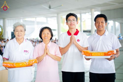 ภาพ No.209864:วันพุธที่ 26 กุมภาพันธ์ พ.ศ. 2568 พิธีบุพเปตพลี ครั้งที่ 159 ณ หอฉันคุณยายอาจารย์จันทร์ขนนกยูง วัดพระธรรมกาย