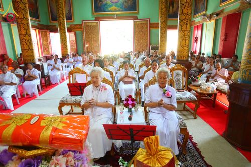 ภาพ No.172661:พิธีทอดกฐิน วัดศรีบุญเรือง จ.เชียงราย ในโครงการกฐินสามัคคีทั่วไทย 30,000 วัด บูชาธรรม 80 ปี หลวงพ่อธัมมชโย โดยคณะศิษยานุศิษย์วัดพระธรรมกาย วันที่ 26 ตุลาคม พ.ศ. 2567