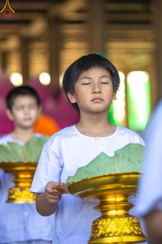 ภาพ No.132608:พิธีปลงผมยุวธรรมทายาท รุ่นที่ 32 มัชฌิมธรรมทายาท รุ่นที่ 28 ณ ลานธรรม วัดพระธรรมกาย วันเสาร์ที่ 30 มีนาคม พ.ศ. 2567