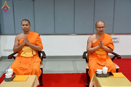 ภาพ No.229020:วันอาทิตย์ที่ 15 มิถุนายน พ.ศ. 2568 พิธีทอดผ้าป่าทุนพัฒนาพระมหาเปรียญ และทุนเผยแผ่พระพุทธศาสนาไปทั่วโลก ณ ห้องสัมมนา SPD สภาธรรมกายสากล วัดพระธรรมกาย