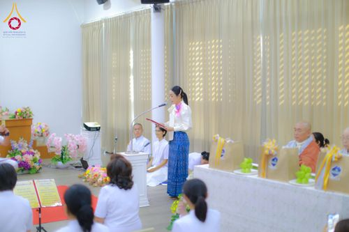 ภาพ No.197516:พิธีถวายสังฆทานคณะสงฆ์ 2 นิกายเชื่อมสัมพันธ์ไทย-เกาหลี วันอาทิตย์ที่ 5 มกราคม พ.ศ. 2568 ณ อาคารชมรมภาวนารักษ์ วัดพระธรรมกาย อำเภอคลองหลวง จังหวัดปทุมธานี